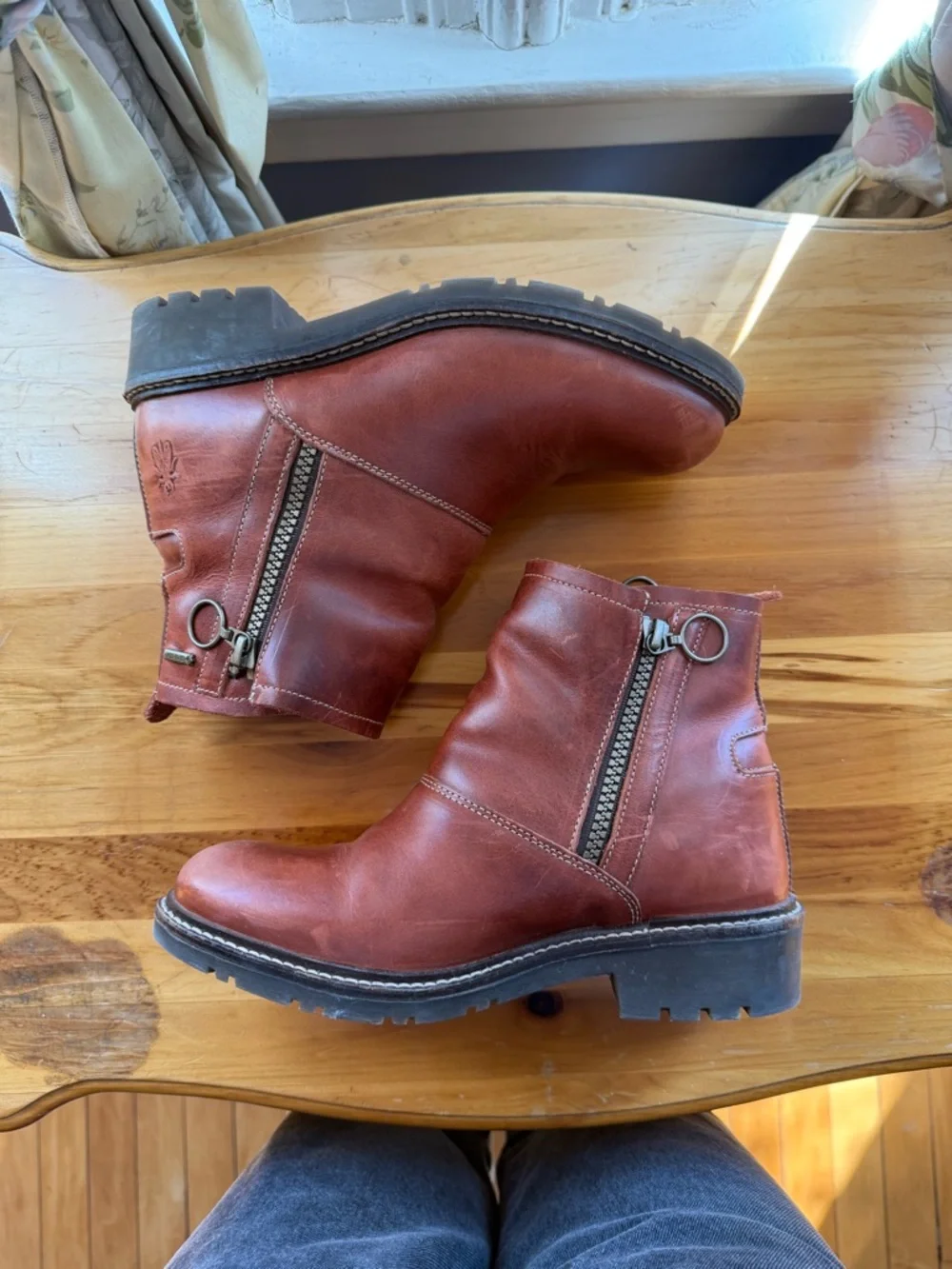 FLY LONDON Women’s Brown Leather Side-Zip Ankle Boots - Picture 2 of 6